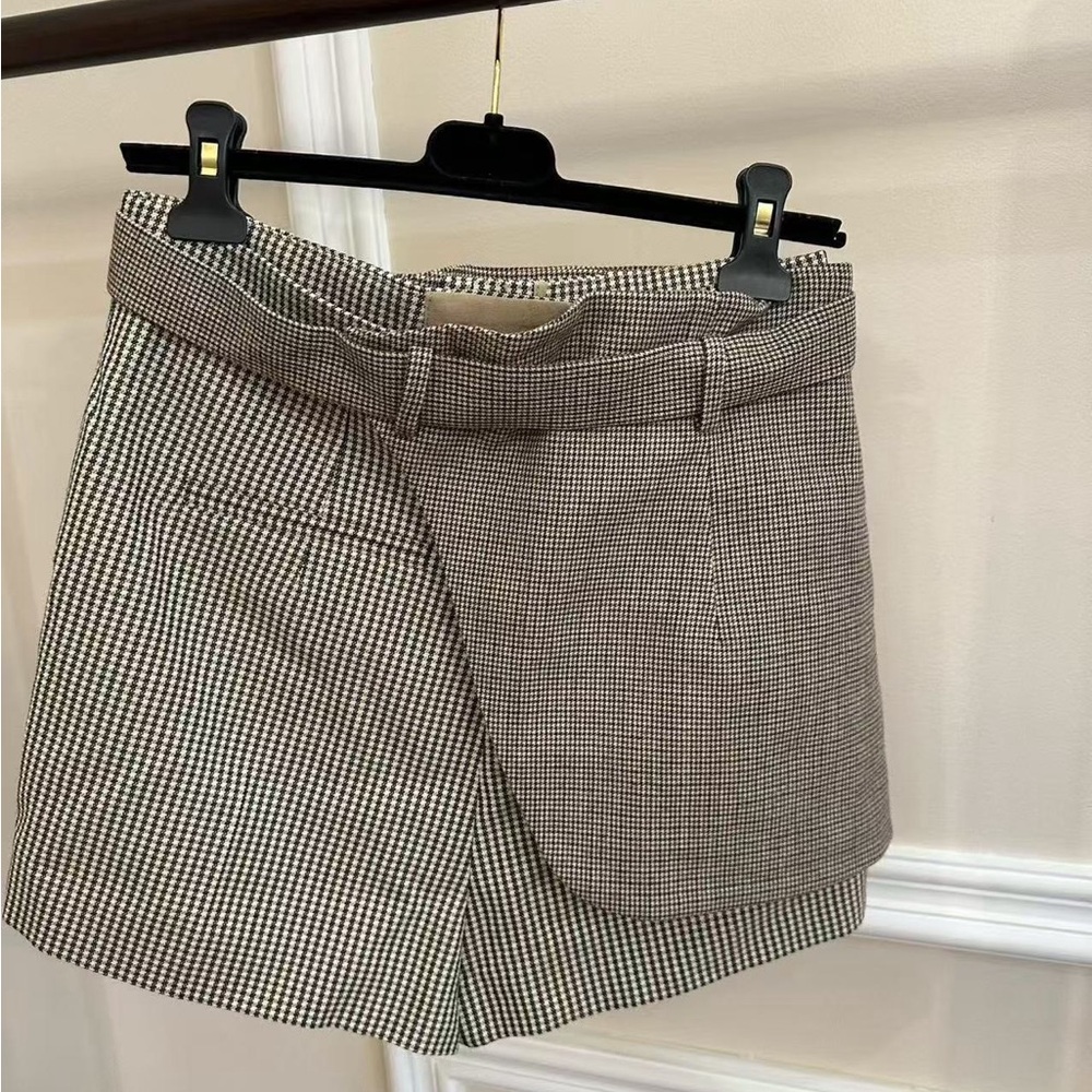 🚩steal authentic Fendi Black and White Houndstooth Shorts - Picture 2 of 9